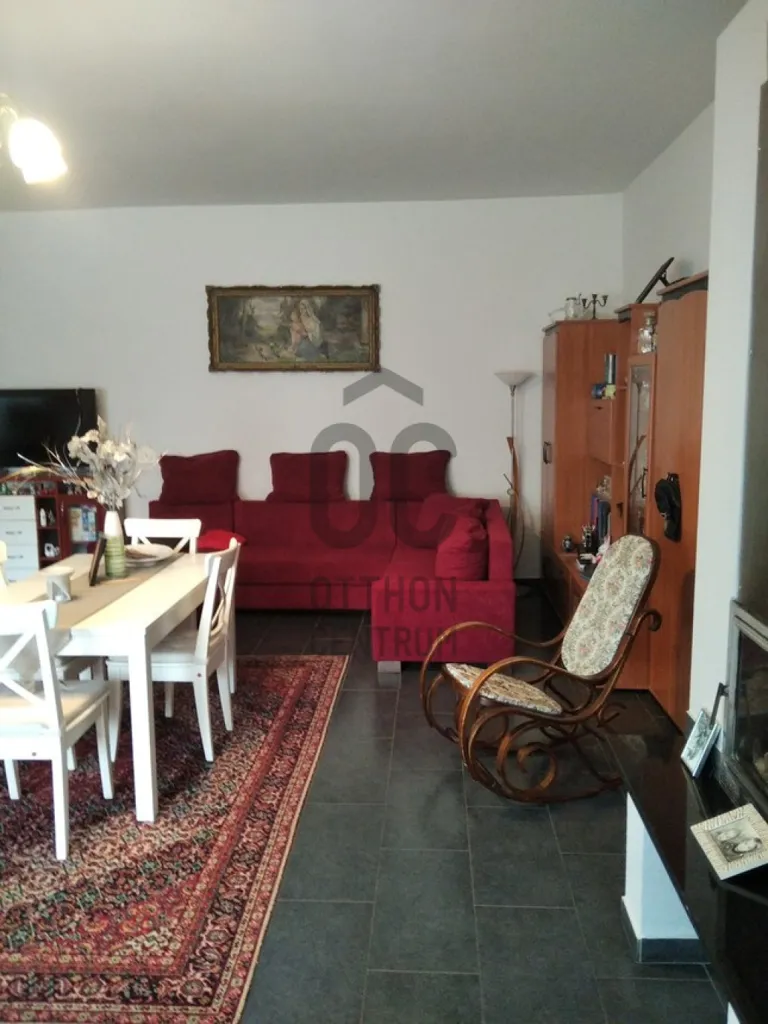 Söögituba - Multi-Generational House with Workshop in Székesfehérvár