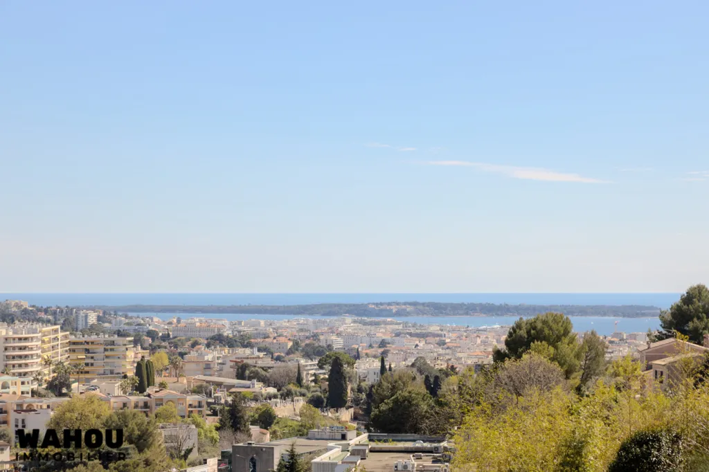 Appartement 4P avec Vue Mer Panoramique au Cannet