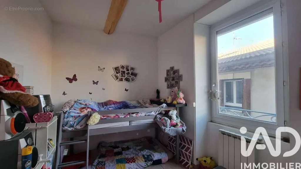 Chambres - Appartement T3 Centre-ville à Châteaurenard