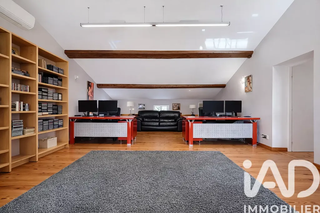 Kabinet - 18th Century Estate with Panoramic Views in Aude