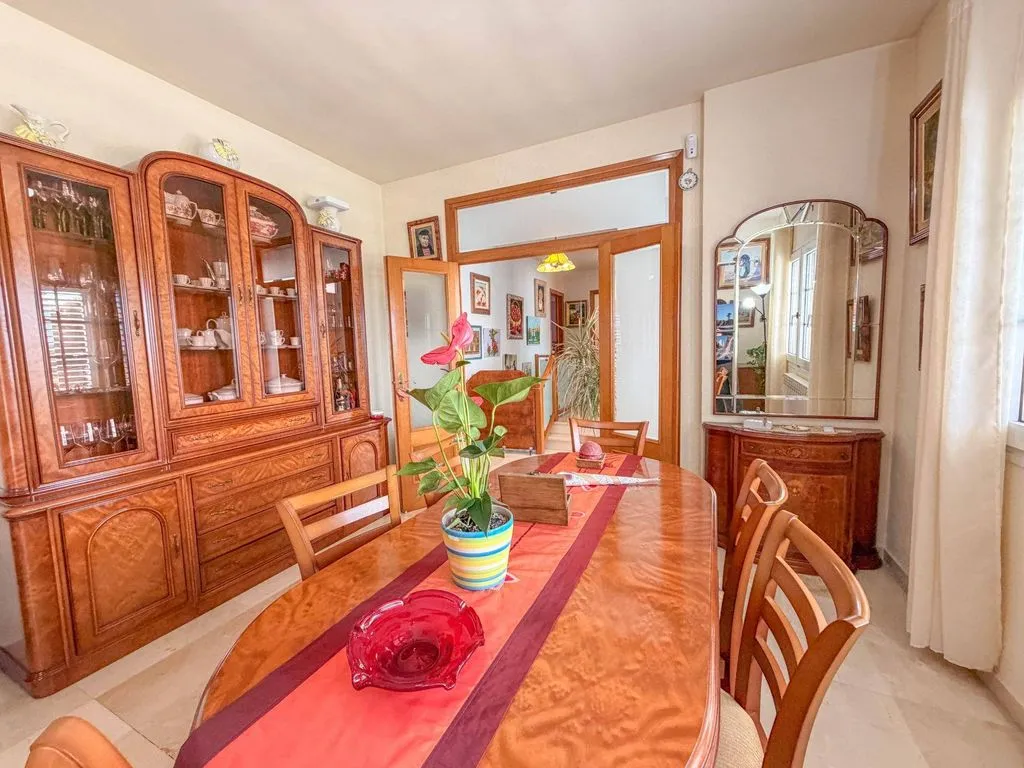 Salle à manger - Luxury House with Pool in Castellbisbal