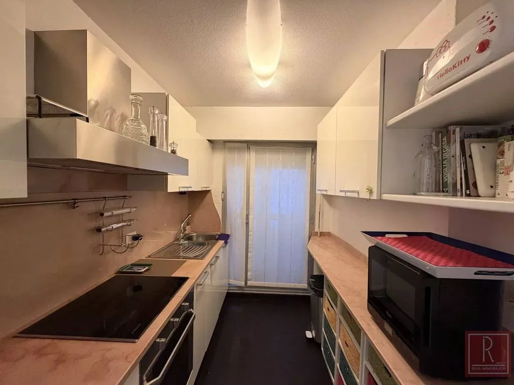 Köök - Luxury Apartment with Sea View in Cannes