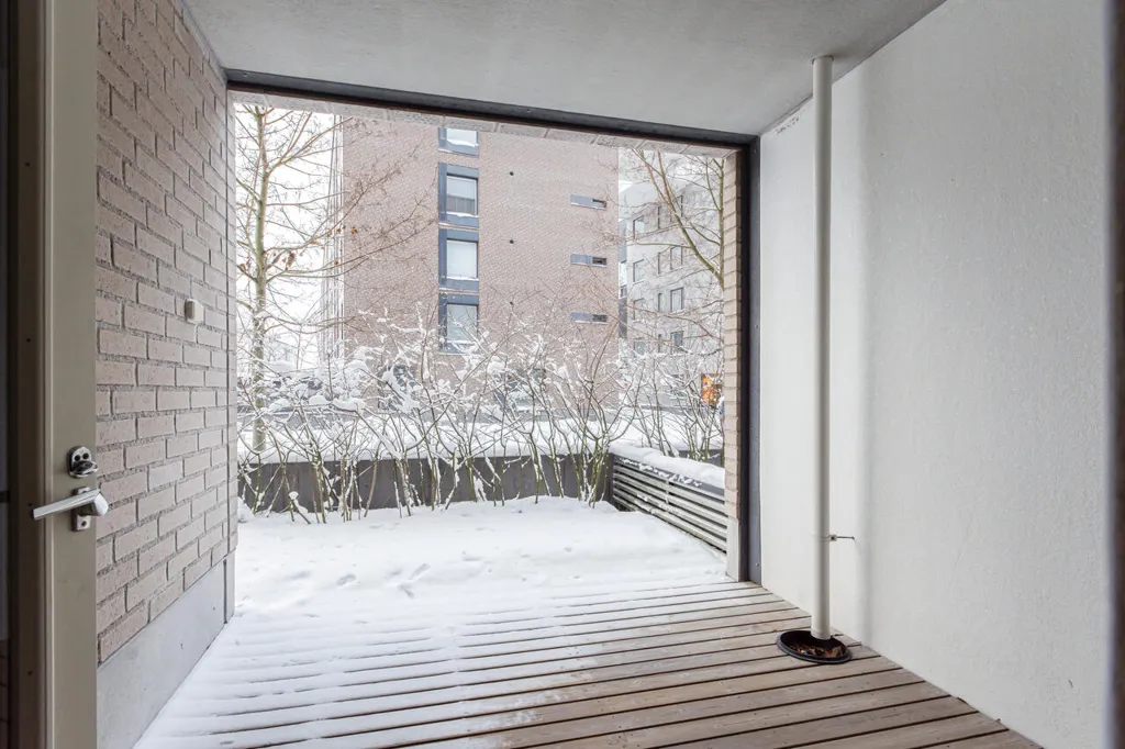 Esik - Terraced Apartment with Balcony in Helsinki
