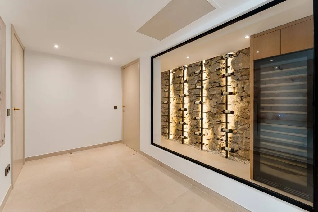 Pièces - Contemporary Villa with Sea Views in Marbella