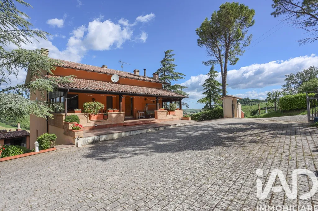 Extérieur - Terraced House with Panoramic Terrace in Colmurano