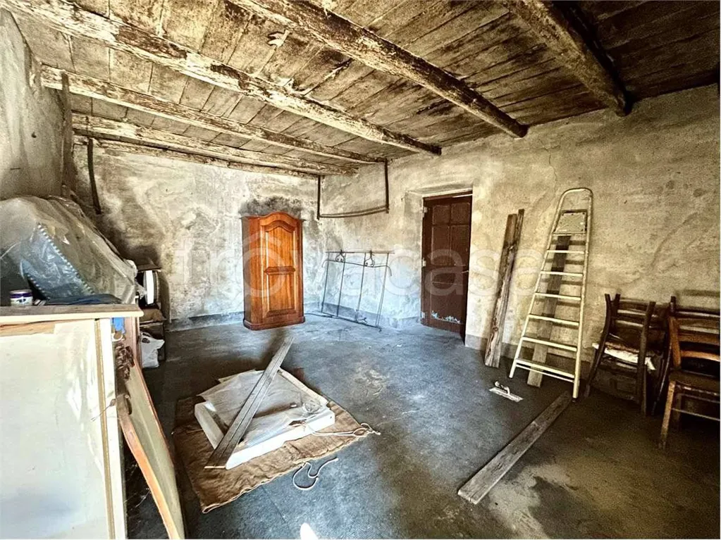 Pièces - Rustic House with Panoramic View in Garessio