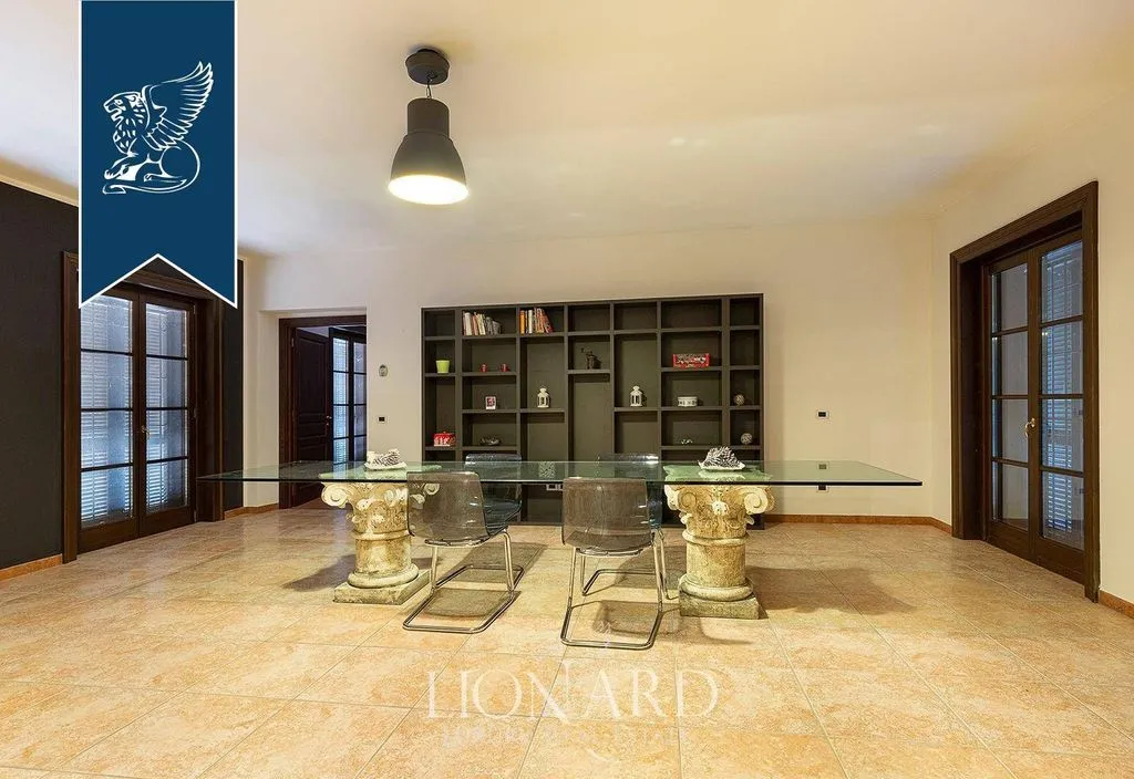 Salle à manger - Luxury Villa with Organic Farm in Cusago