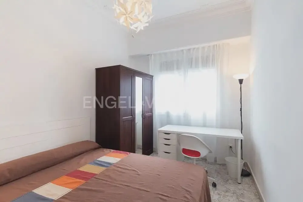 Camere da letto - Spacious Flat with High Ceilings in El Botànic