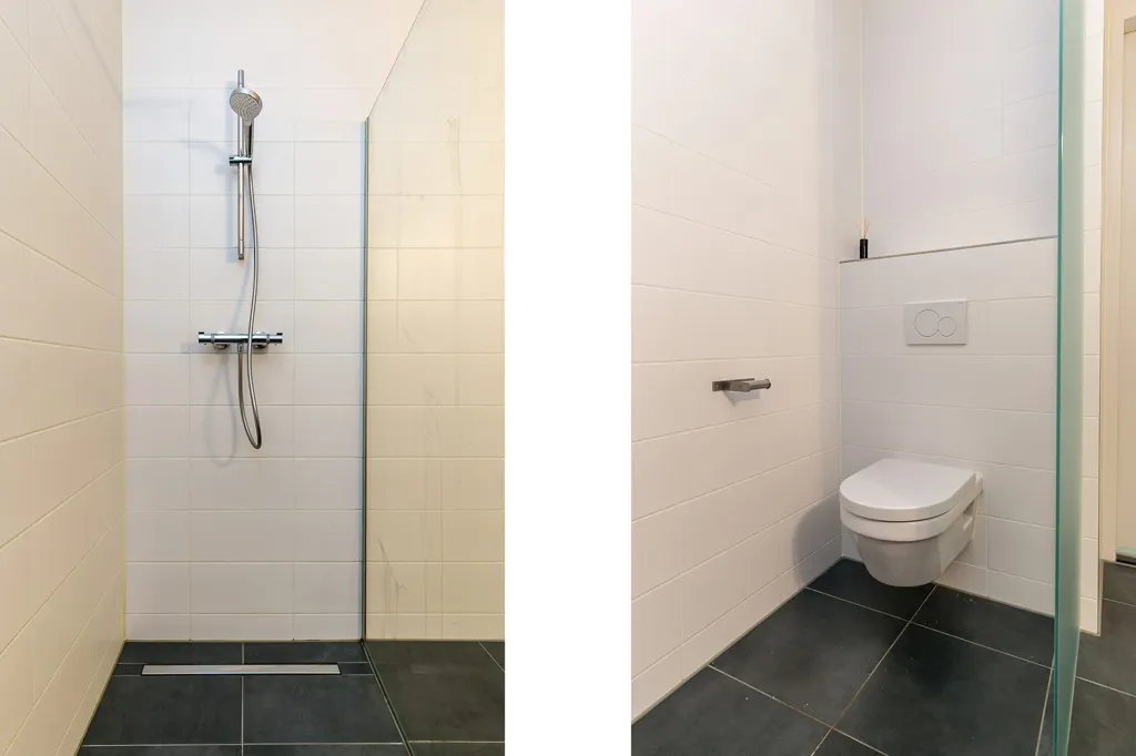 Bathrooms - Waterfront Apartment with Balcony in Tilburg