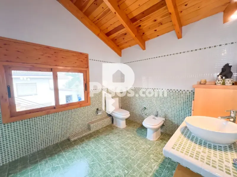 Salles de bain - Chalet with Jacuzzi in Vallirana