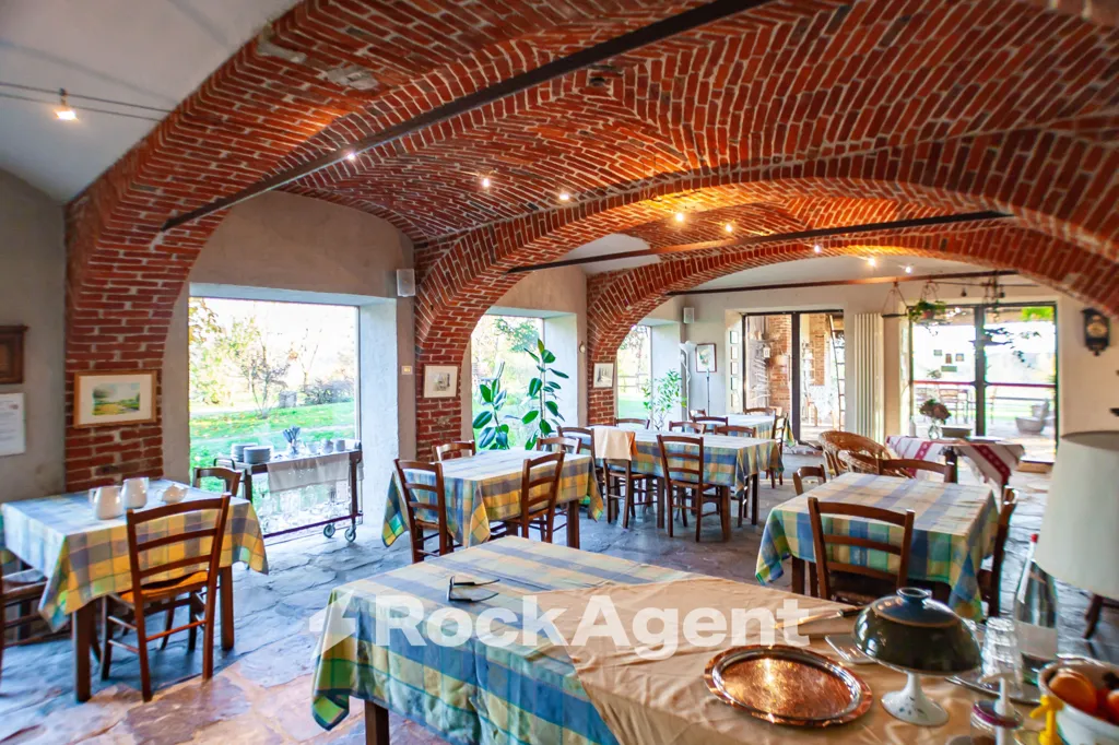 Salle à manger - Restored Villa with Panoramic View in Lequio Tanaro