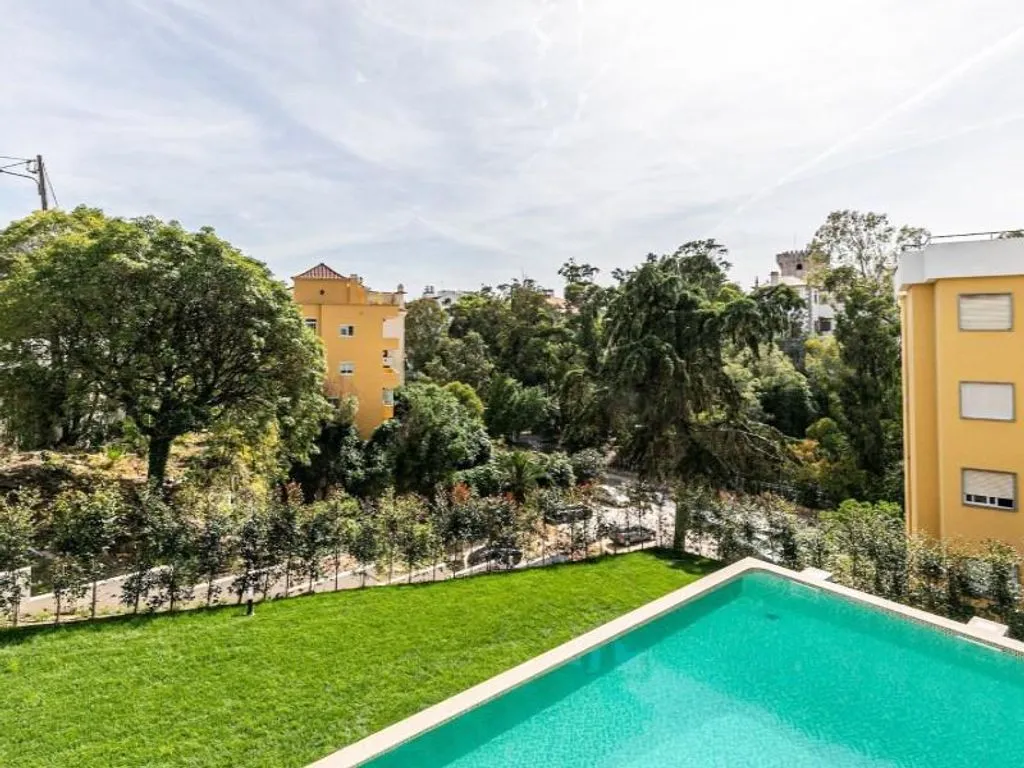 Pool - Luxury Duplex with Pool in Estoril