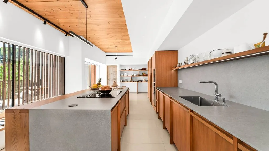 Cuisine - Modern Villa with Mountain Views in El Madroñal