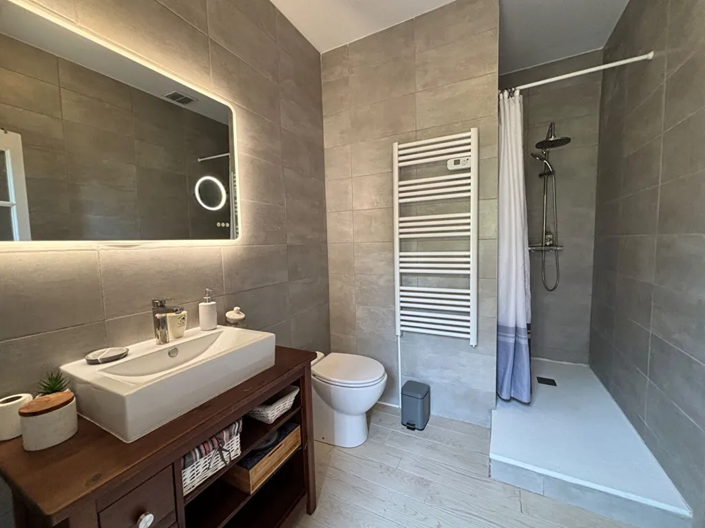 Salles de bain - Maison Arcachonnaise avec Piscine au Centre Ville d'Arcachon