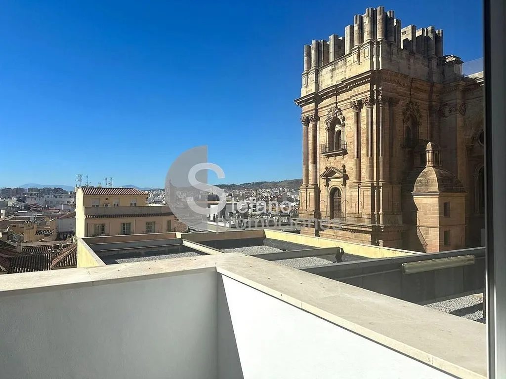 Balcone - Duplex Penthouse with Cathedral Views in Málaga
