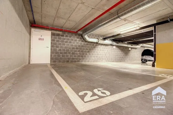 Garage - Flat with Terrace in Merbraine