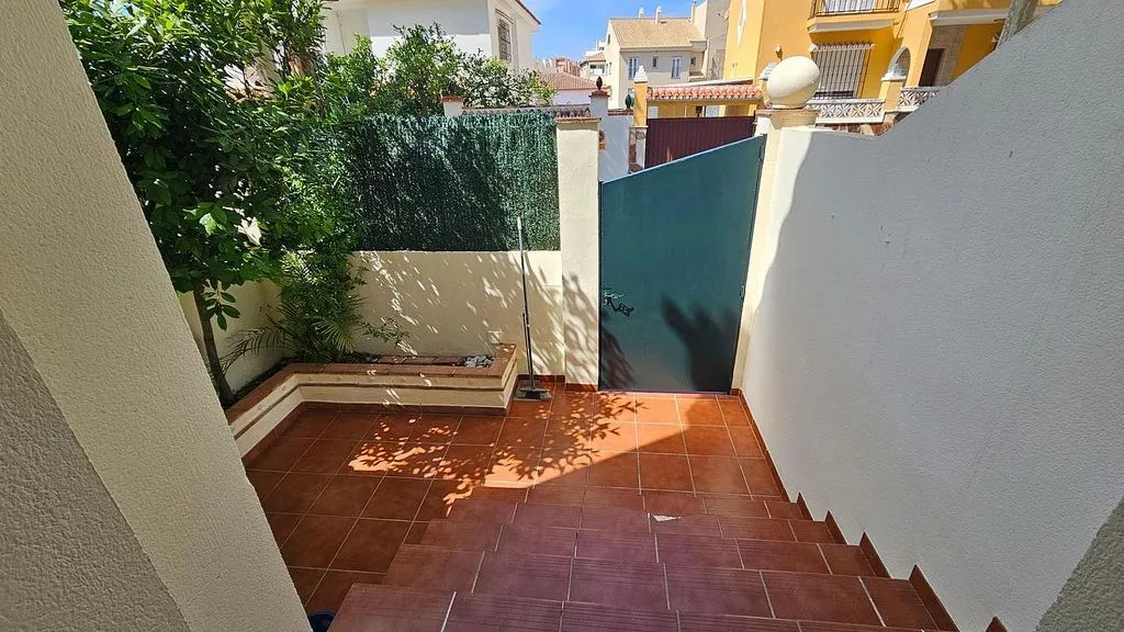 Jardin - Semi-detached House with Pool in Benalmádena