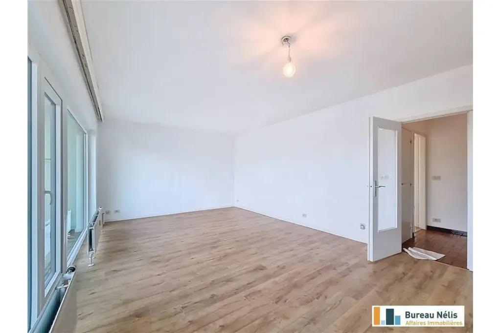 Stanze - Renovated Apartment with Balcony in Grivegnée