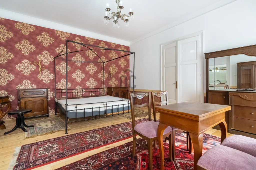 Magamistoad - Historic Villa with Event Space in Nemesvita