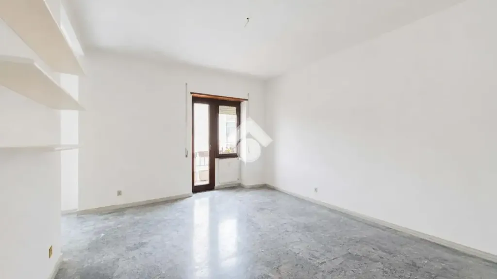 Pièces - Apartment with Triple Exposure in Balduina, Rome