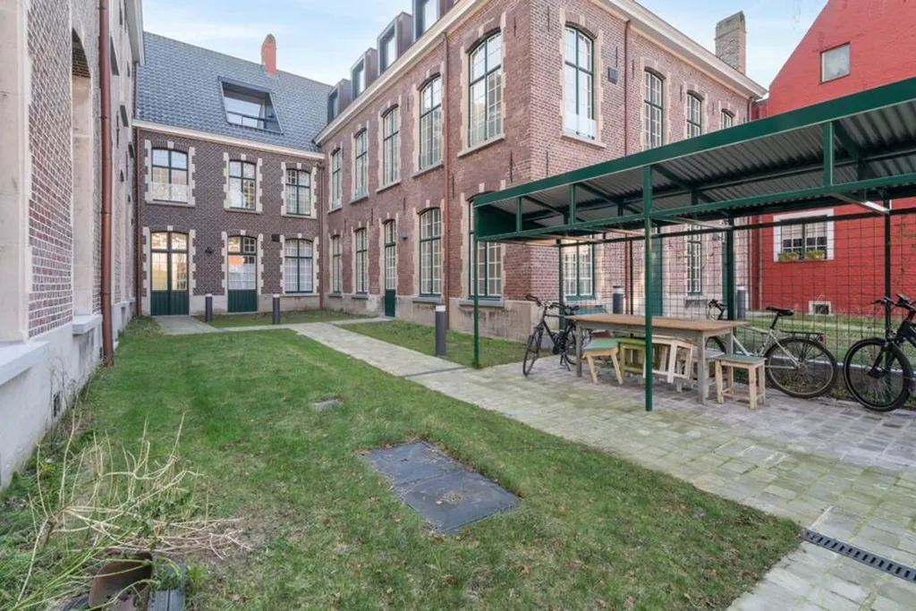 Garden - Customisable Apartment with Garden View in Gent