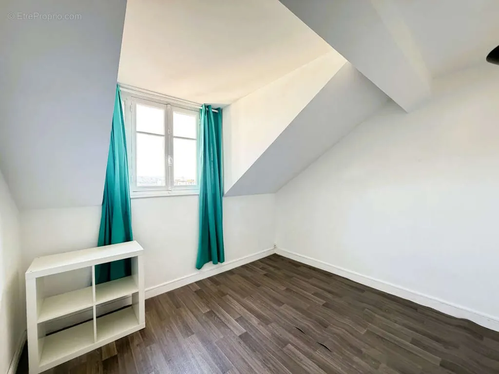 Stanze - Art Déco Flat with Balcony in Vichy Centre