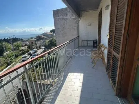Balcon - Furnished Apartment with Balcony in Settingiano