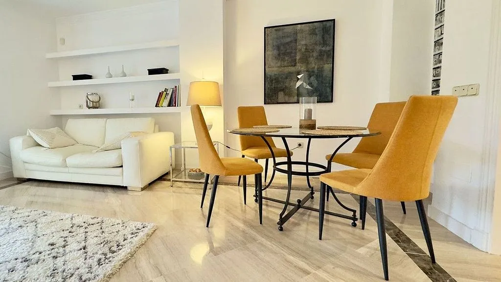 Söögituba - Apartment with Pool and Terrace in Elviria