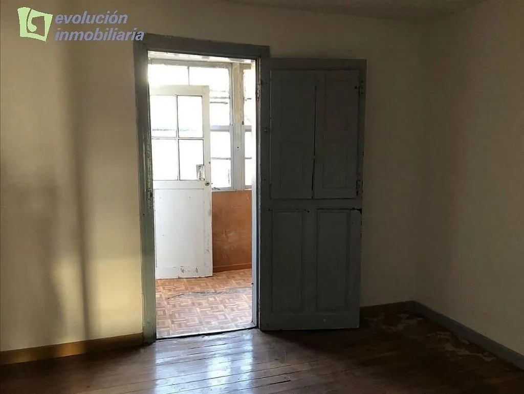Toad - Central Flat with Balcony in Miranda de Ebro