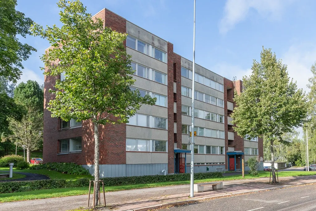 Välivaade - Apartment with Pool in Möysä, Lahti