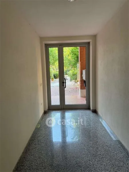 Esik - Triplex with Terrace in Fossoli, Carpi
