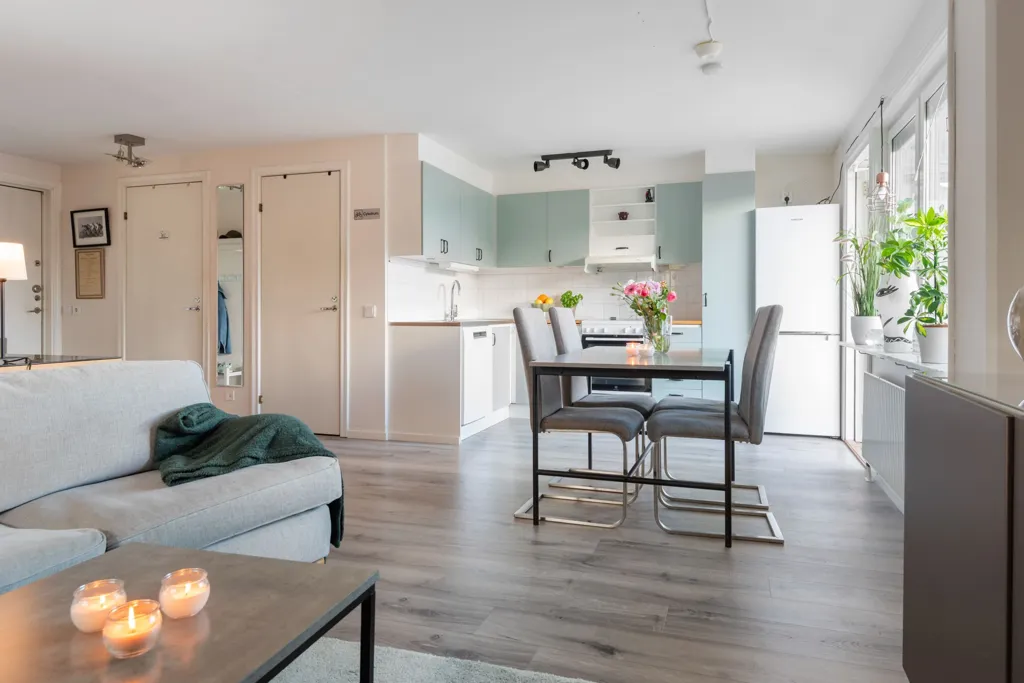 Elutuba - Apartment with Balcony in Brunn, Ingarö