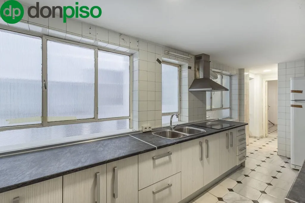 Cuisine - Apartment with Terrace in Granada