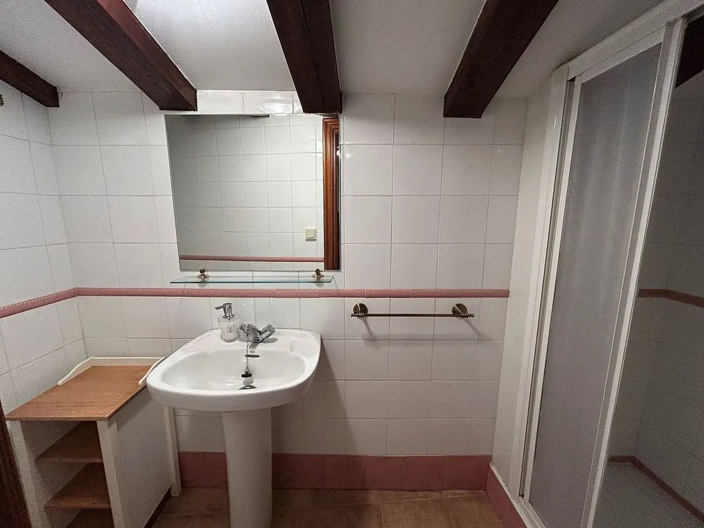 Salles de bain - Chalet with Agroturismo in Valderejo