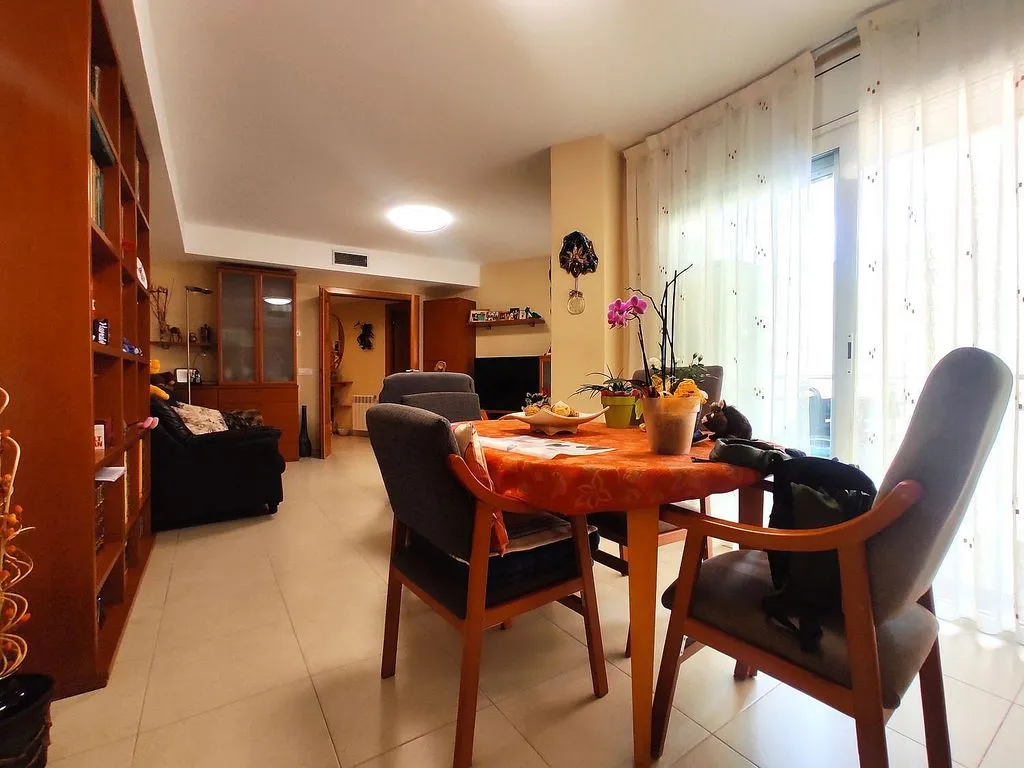 Söögituba - Apartment with Balcony in Blanes Centre