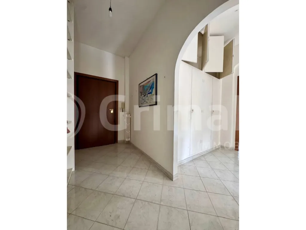 Esik - Apartment with Balcony in Rome, Via Di Boccea