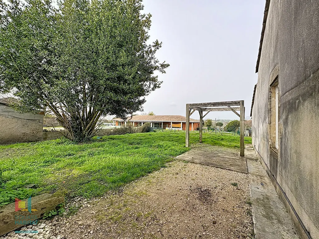 Jardin - Maison en Pierre avec Jardin près de Langon
