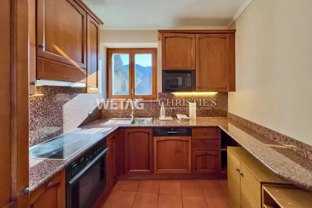 Köök - Lake View Apartment with Pool in Ruvigliana