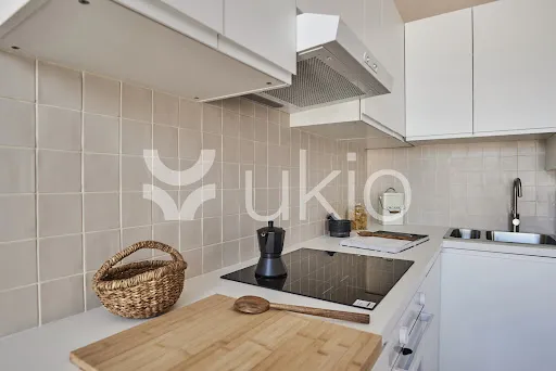Kitchen - Luxury Apartment with Central Heating in Paris 5th
