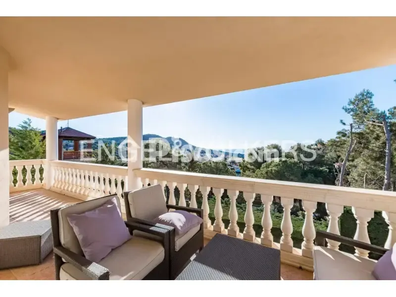 Terrass - Renovated Seafront House in Cabrils