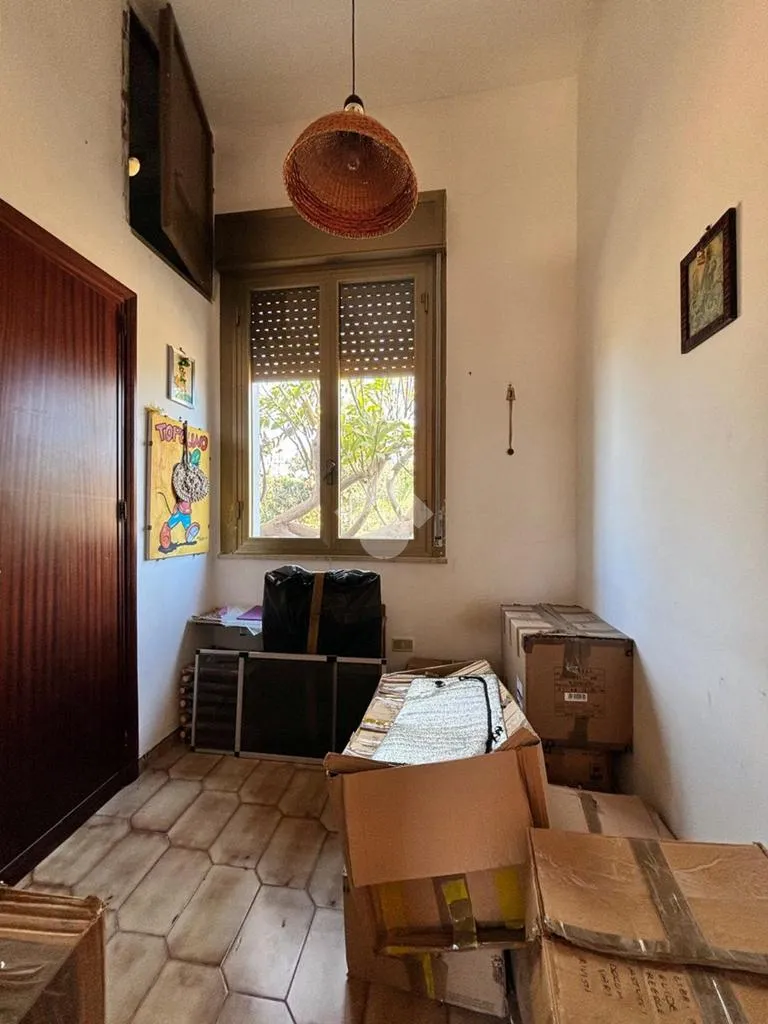 Kabinet - Single Villa with Private Garden in Marsala