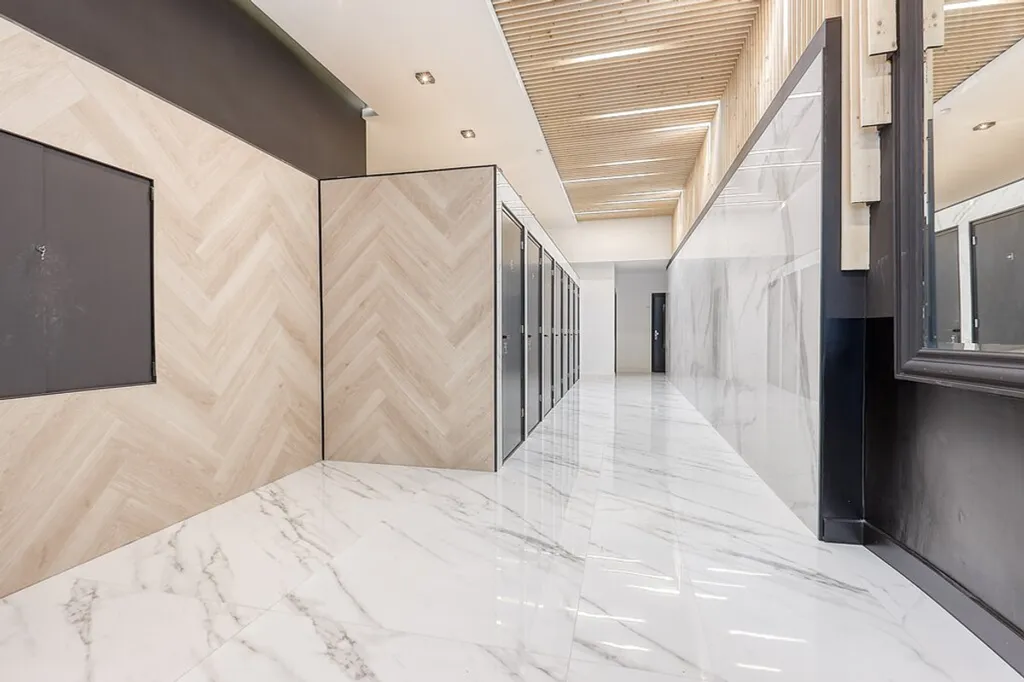 Entrée - Modernised Apartment with Private Parking in The Hague Centre