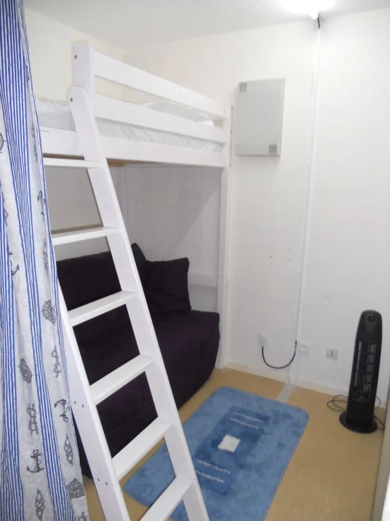 Chambres - Appartement T2 avec Balcon à l'Est, Les Senillades