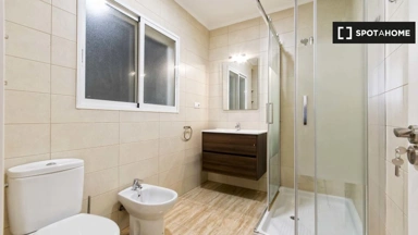 Vannitoad - Private Room in Shared Flat, Alicante