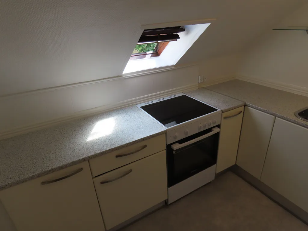 Cucina - Old-Style Flat in Central Location