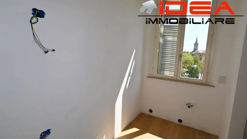 Pièces - Fully Rented Apartment with Ascender in Modena