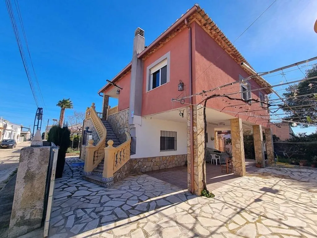 Välivaade - Chalet with Terrace near Oliva Beach