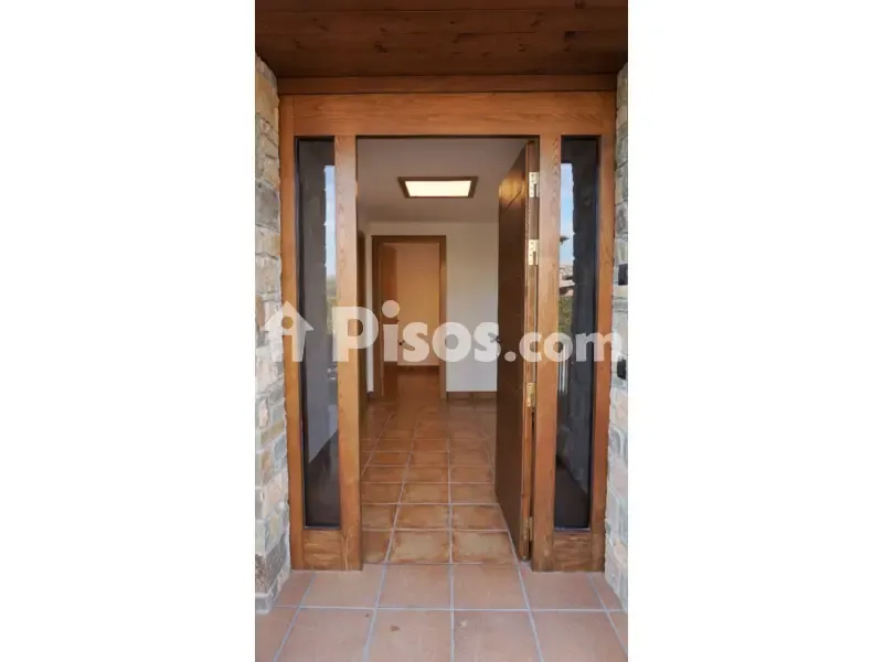 Entrée - Rustic Chalet with Garden in Santa Eulàlia de Riuprimer