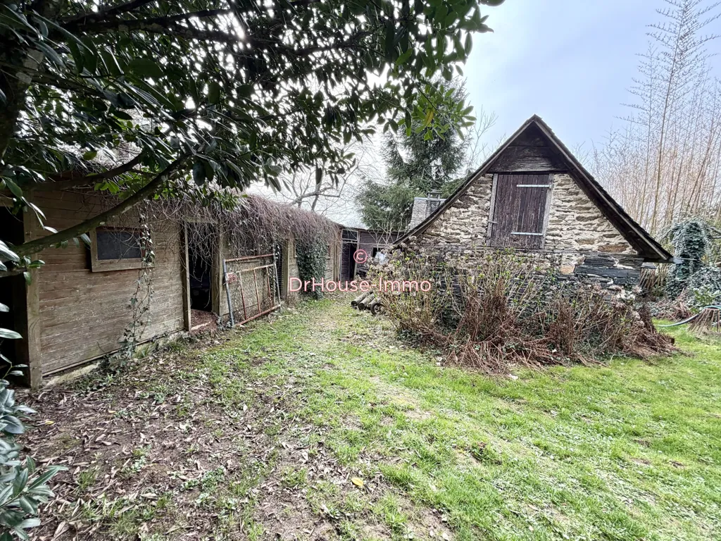 Aed - Stone House with Park in Sadroc