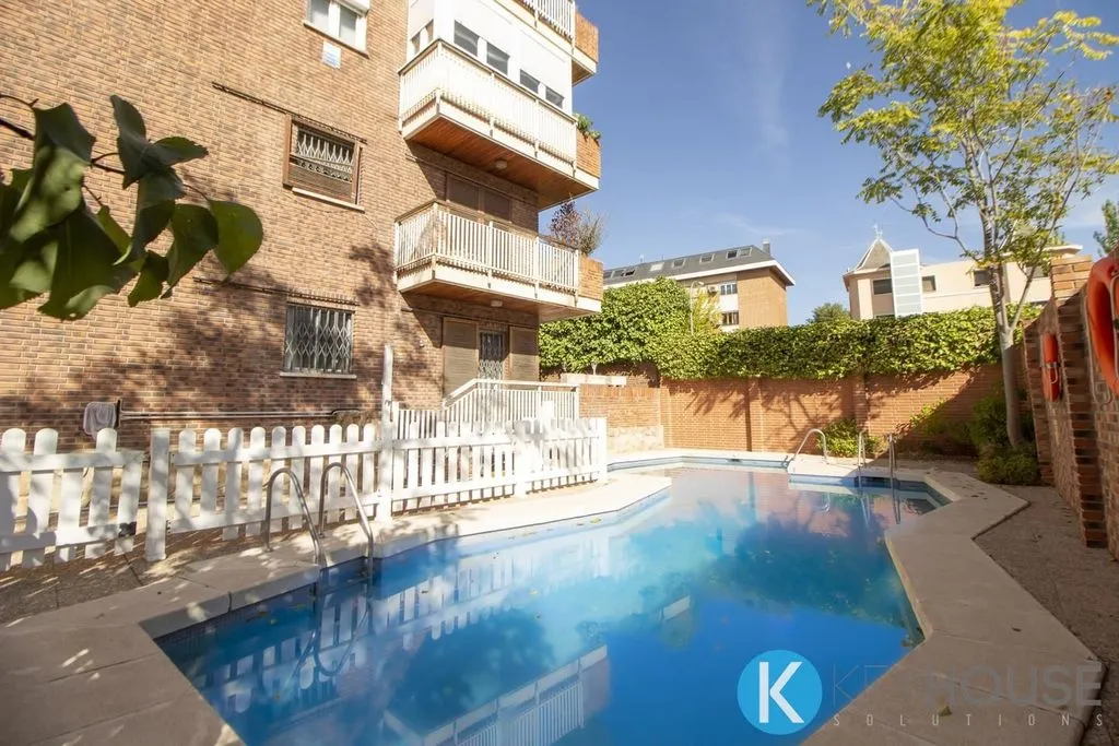 pool_area